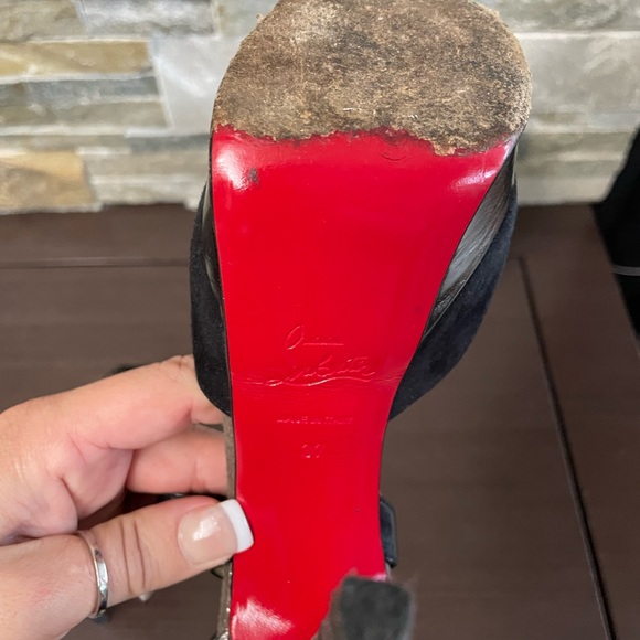 - 💥💥Authentic Christian Louboutin Cross Minetta Suede & Python Platform Pu… - Picture 5 of 8